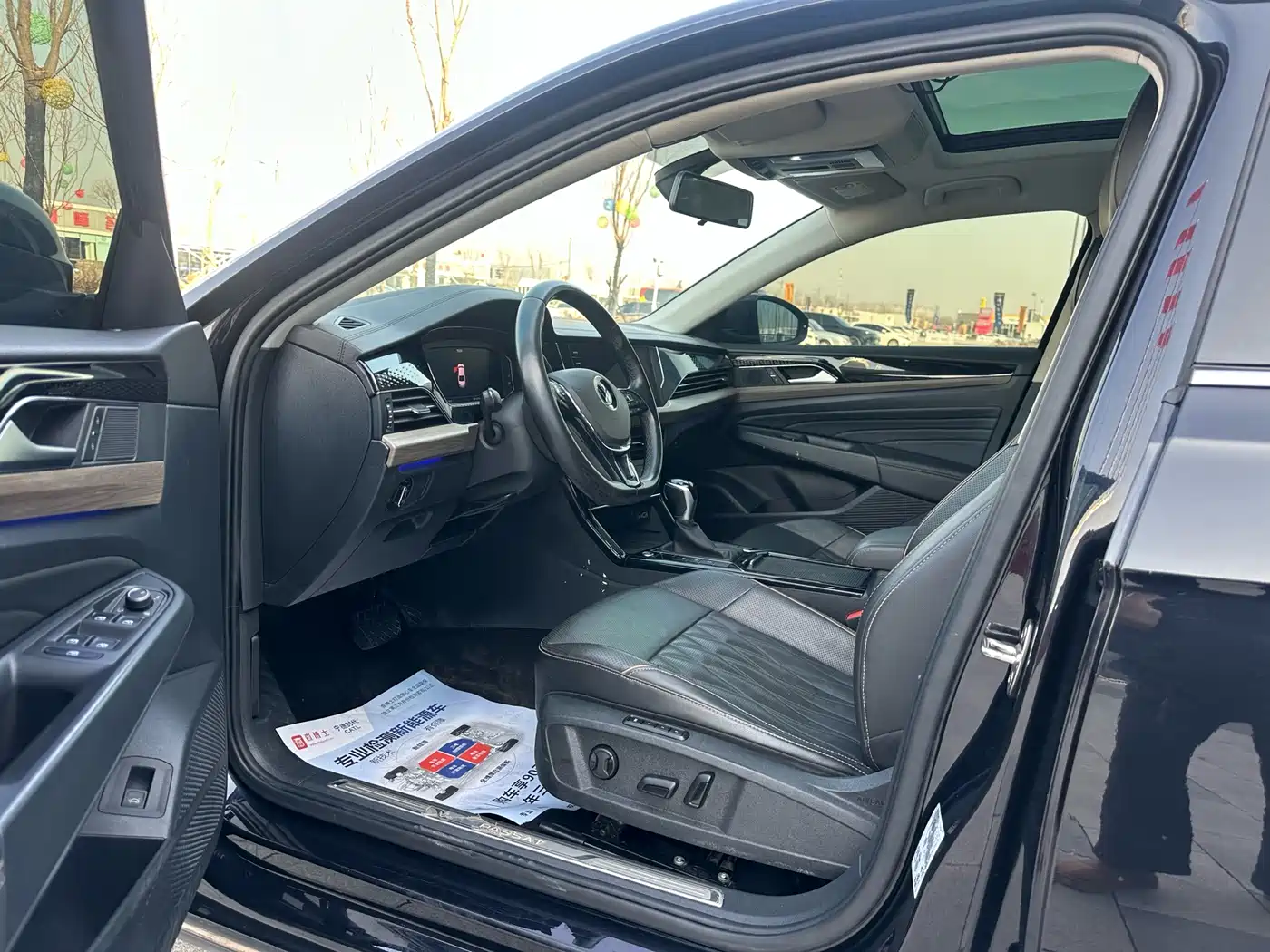 Volkswagen Passat 2021 Model 330TSI Luxury Edition фото 5