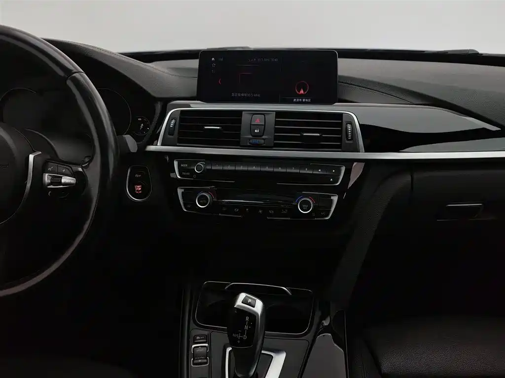 BMW 3 Series GT 2020 320i M Sport Package фото 12