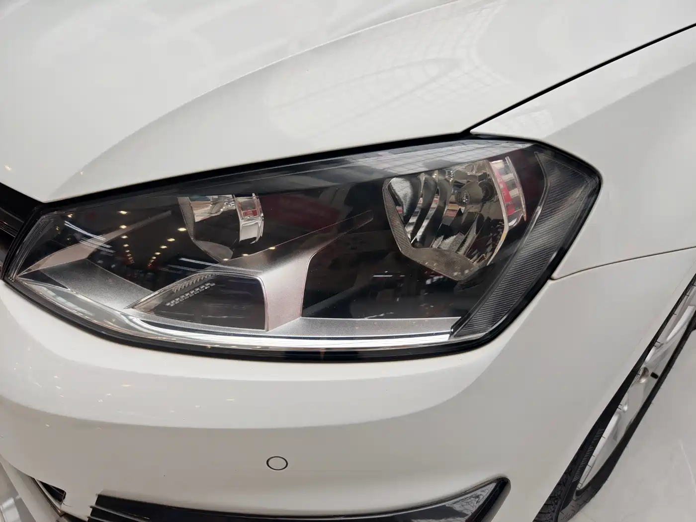 Volkswagen Golf 2017 230TSI Auto Comfort Millionth Anniversary Edition фото 4