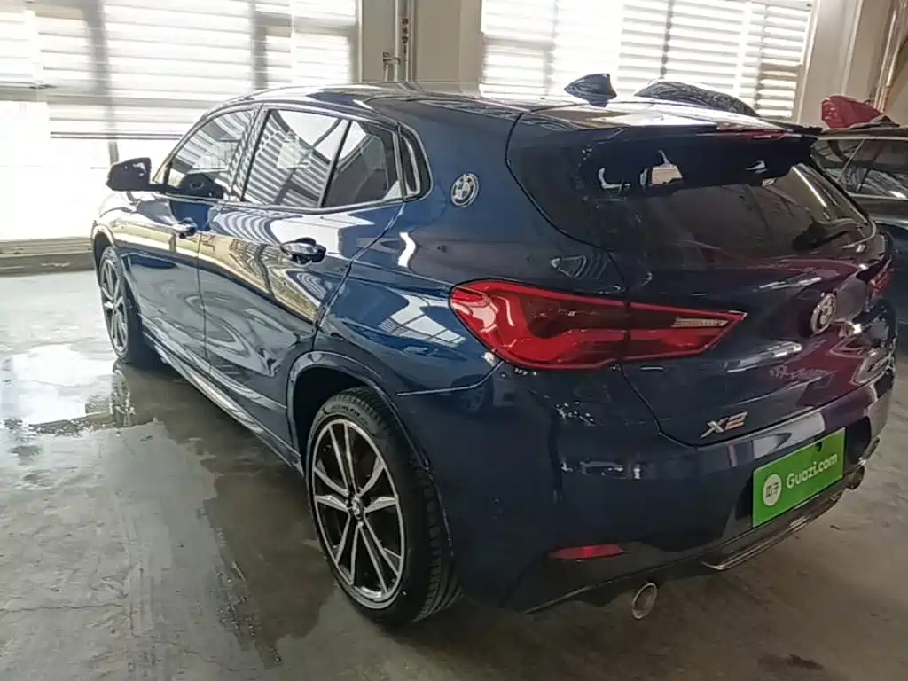 Photo 5 - BMW X2