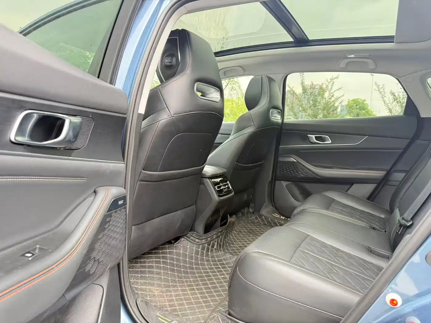 Changan UNI-K 2021 2021 2.0T AWD Premium