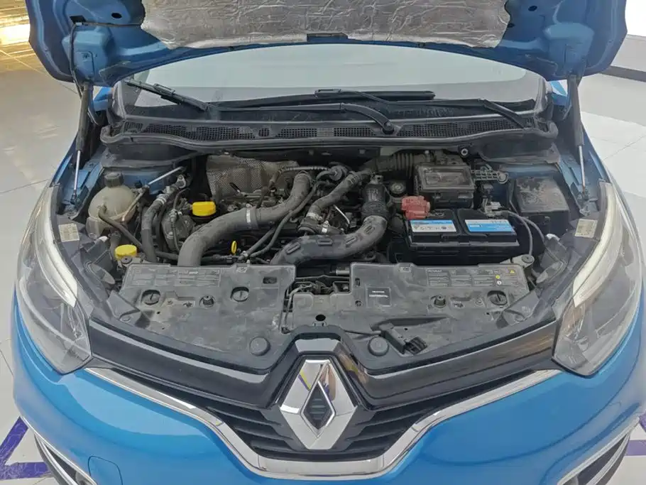 Renault Captur 2016 2015 1.2T Automatic Comfort Edition