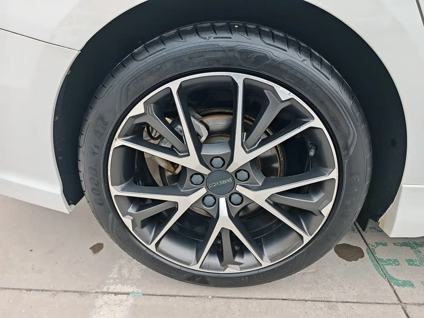 Lynk & Co 03 2018 1.5TD DCT Power Pro Version China V фото 15