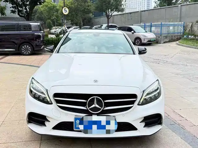 Mercedes-Benz C-Class 2019
