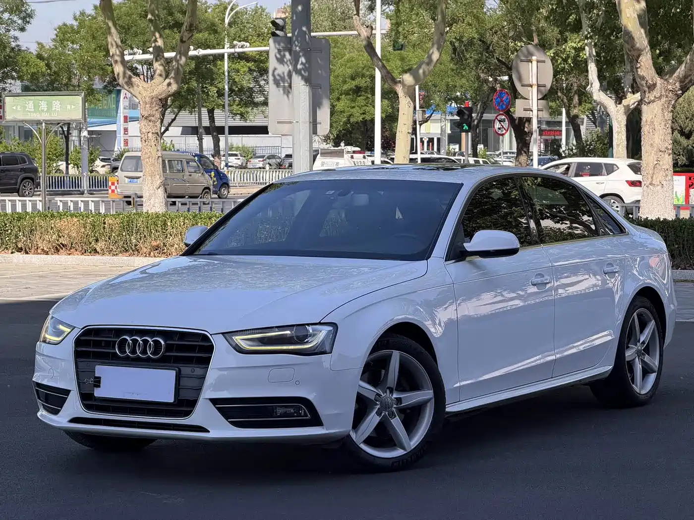 Audi A4L 2013 35 TFSI Automatic Standard