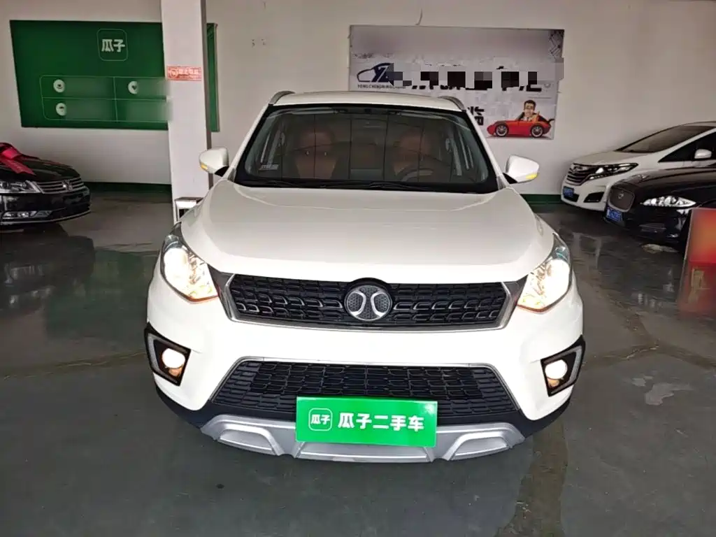 BAIC Senova X35 2017 2016 1.5L Manual Luxury Edition