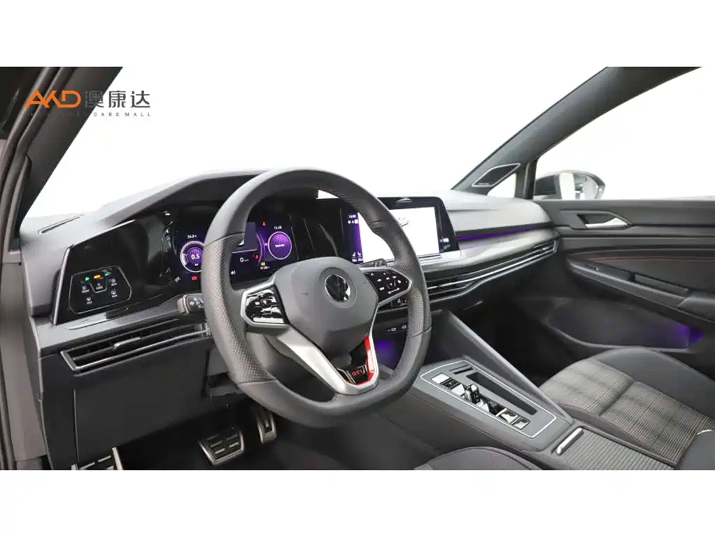 Volkswagen Golf GTI 2023 380TSI DSG GTI фото 6
