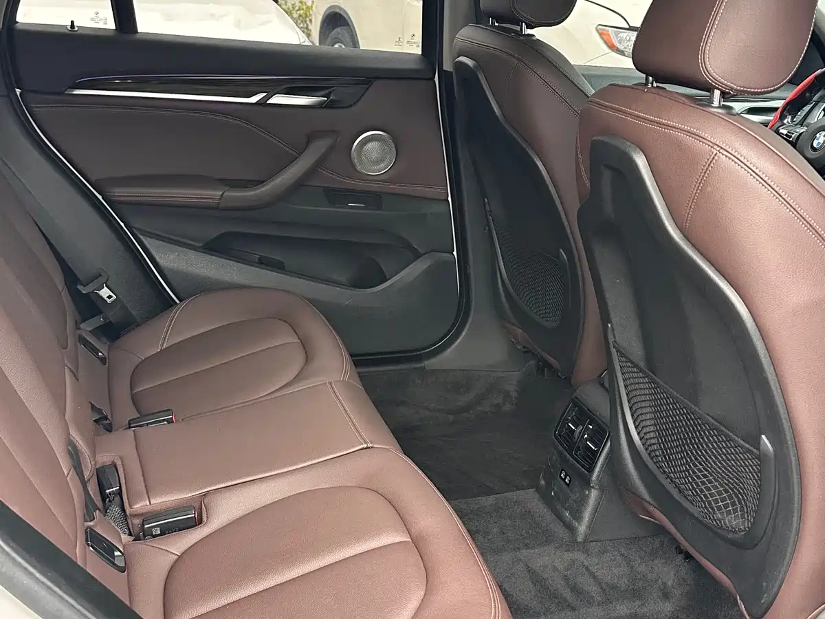 BMW X1 2021 xDrive25Li Exclusive фото 9