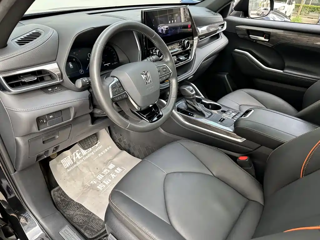 Toyota Crown Kluger 2024 2024 2.5L HEV 4WD Luxury Edition