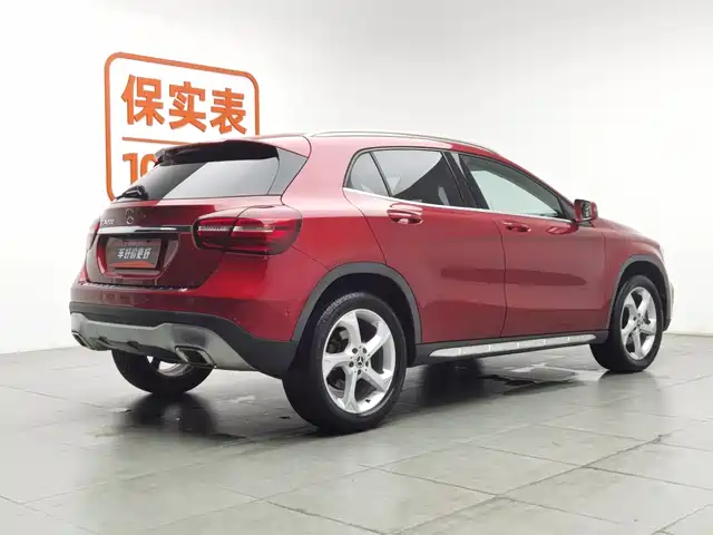 Mercedes-Benz GLA 2018 GLA 200 Dynamic — фото 2
