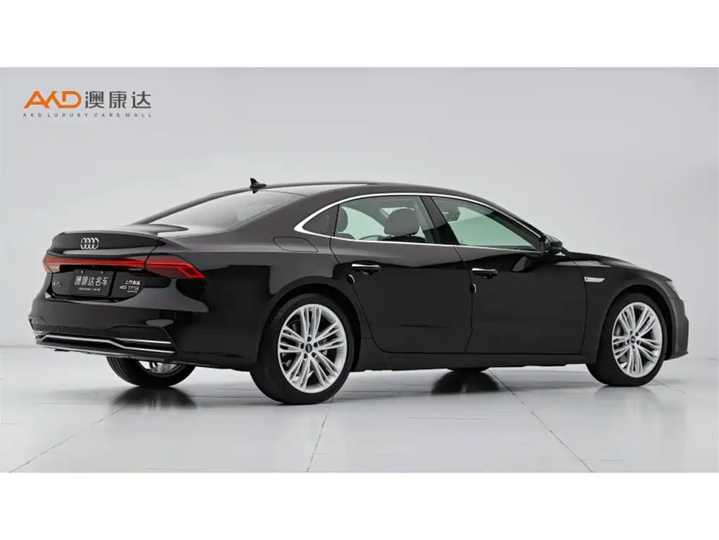 Audi A7L 2024 45 TFSI quattro Premium Luxury фото 3