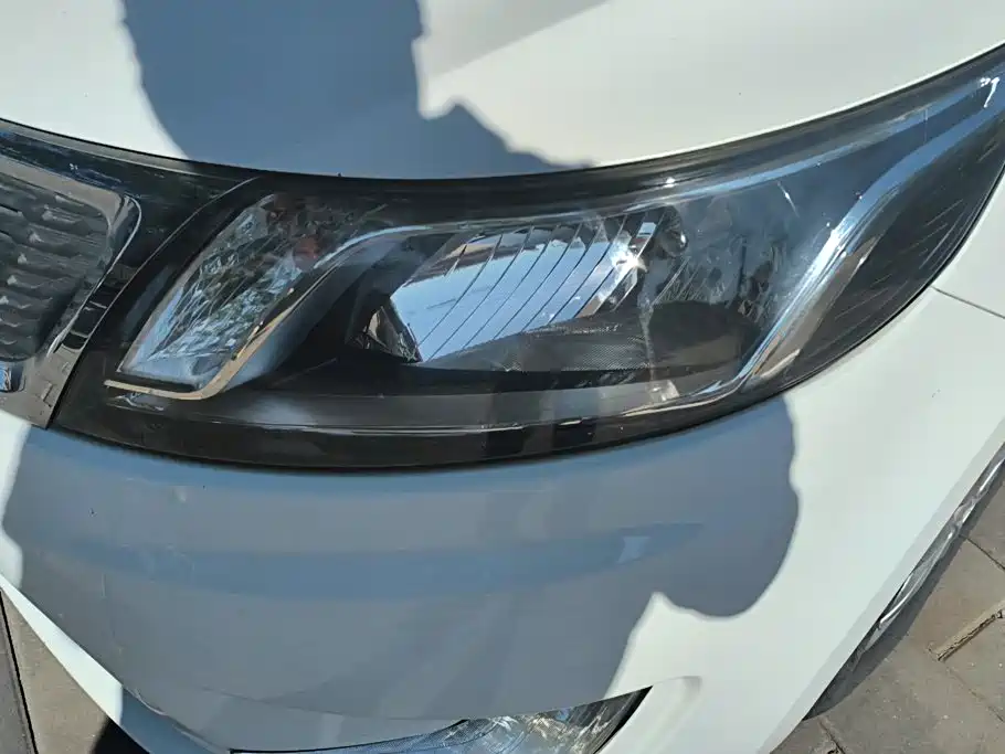 Kia K2 2013 2012 Sedan 1.4L AT GLS Commemorative Edition