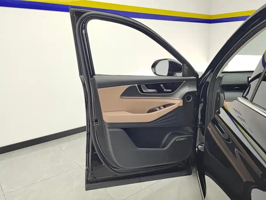Chery Tiggo 8L 2025 2024 Model 2.0T 2WD Comfort 5-Seater
