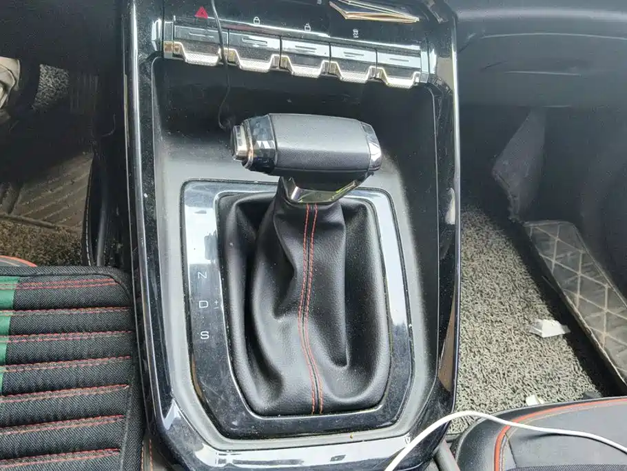 Baojun RS-3 2020 2020 1.5L CVT Smart Luxury