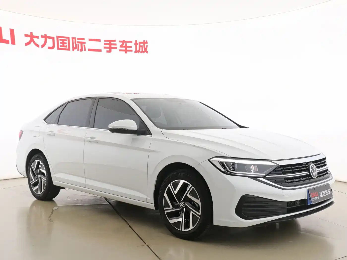 Volkswagen Sagitar 2026 2026 Model 30 Million Special Selection 300TSI DSG Surpass Edition