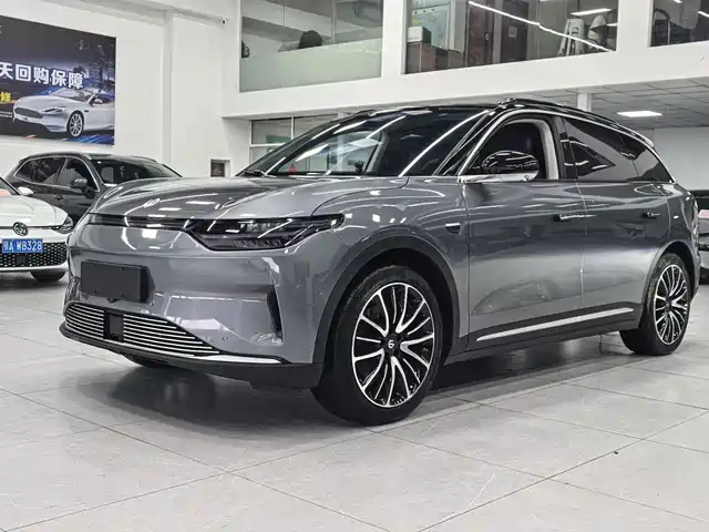 Leapmotor C11 Рестайлинг, Люкс