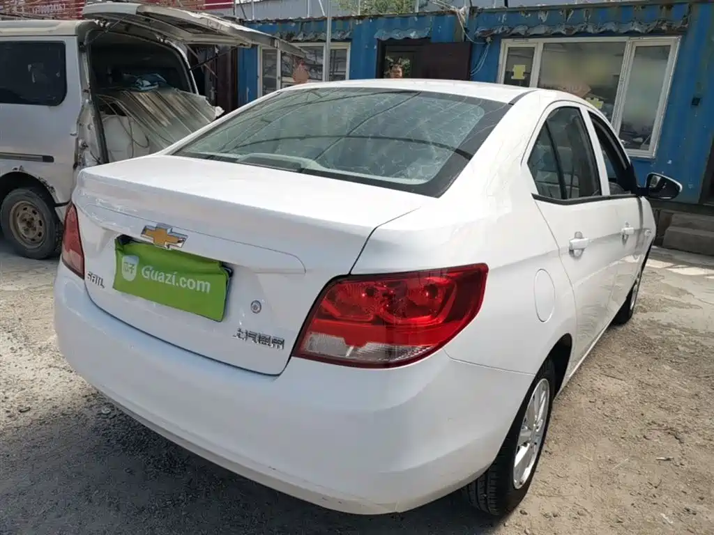 Chevrolet Sail 2018 Sail 3 1.5L Manual Ideal Sunroof фото 7