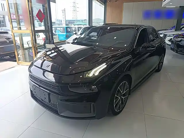 Lynk & Co 03 2022