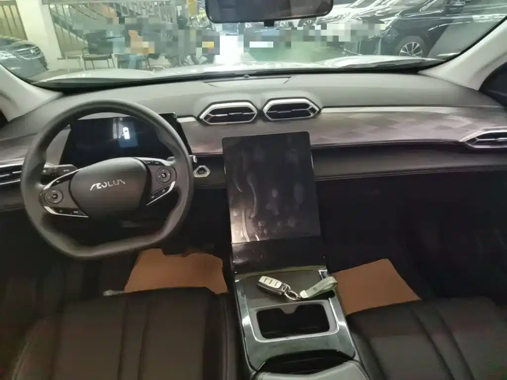 Dongfeng Aeolus SKY EV01 2024 2024 445km PRO