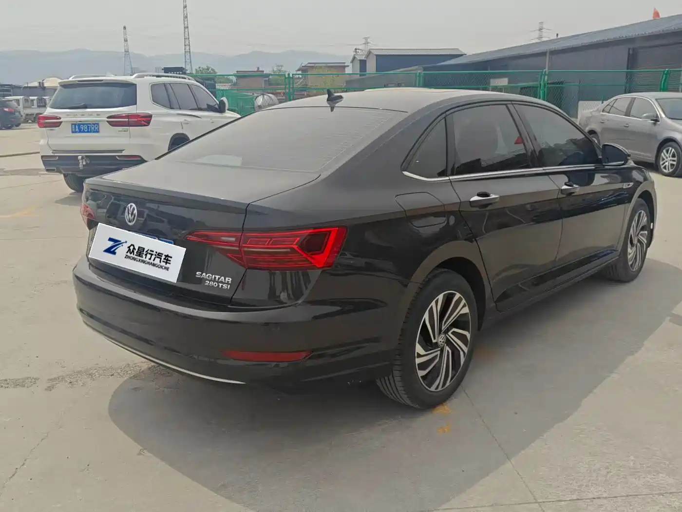 Volkswagen Sagitar 2022 280TSI DSG Surpassing Edition фото 4