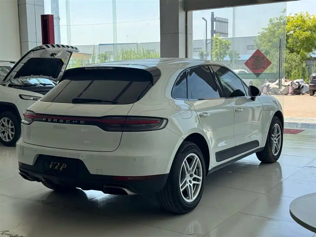 Porsche Macan 2021 Macan 2.0T фото 4