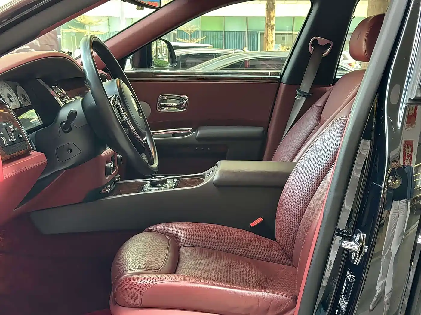 Rolls-Royce Ghost 2019 2018 6.6T Long Wheelbase Edition