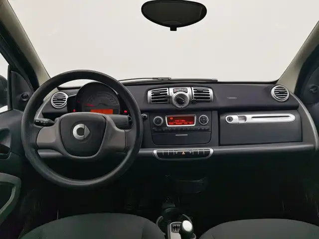 smart fortwo 2012 1.0 MHD Hardtop Standard — фото 5