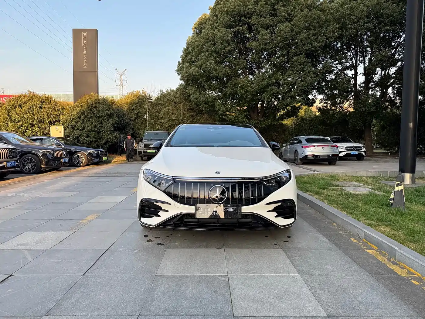 MERCEDES-BENZ EQS AMG