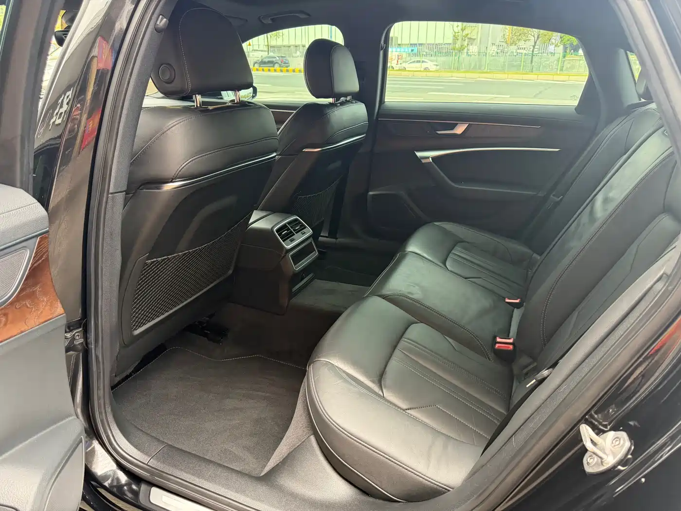 Audi A6L 2020 40 TFSI Luxury Dynamic фото 5
