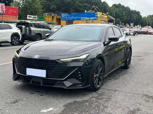 Changan UNI-V 2022