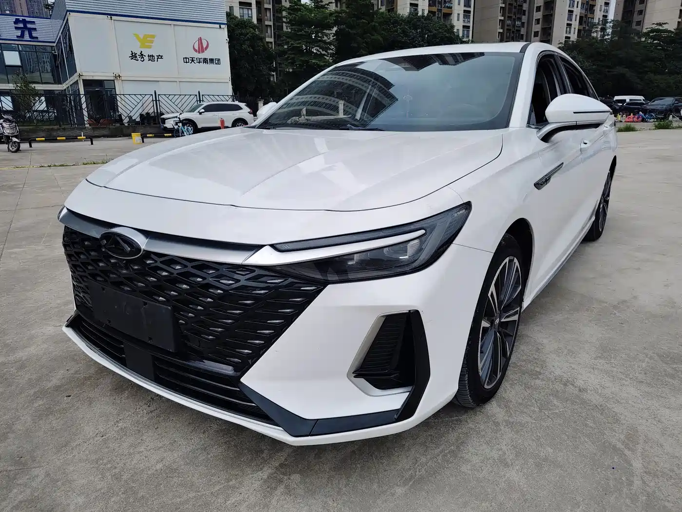 Chery Arrizo 8 2022 1.6T DCT Premium