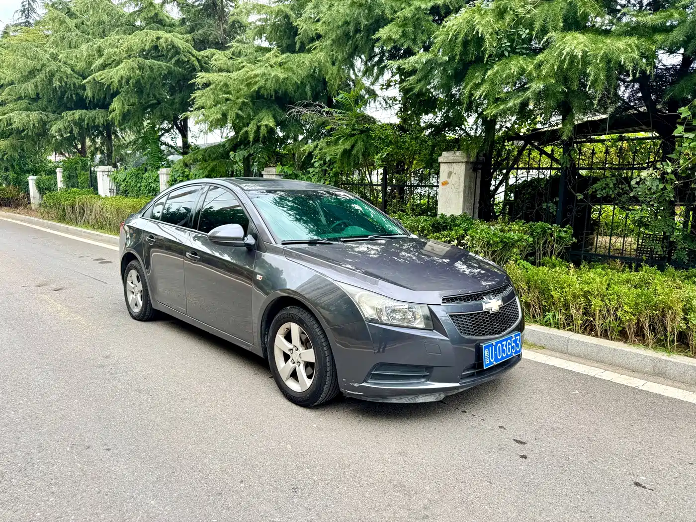 Chevrolet Cruze 2011 2011 1.6L SE MT Transformers Edition