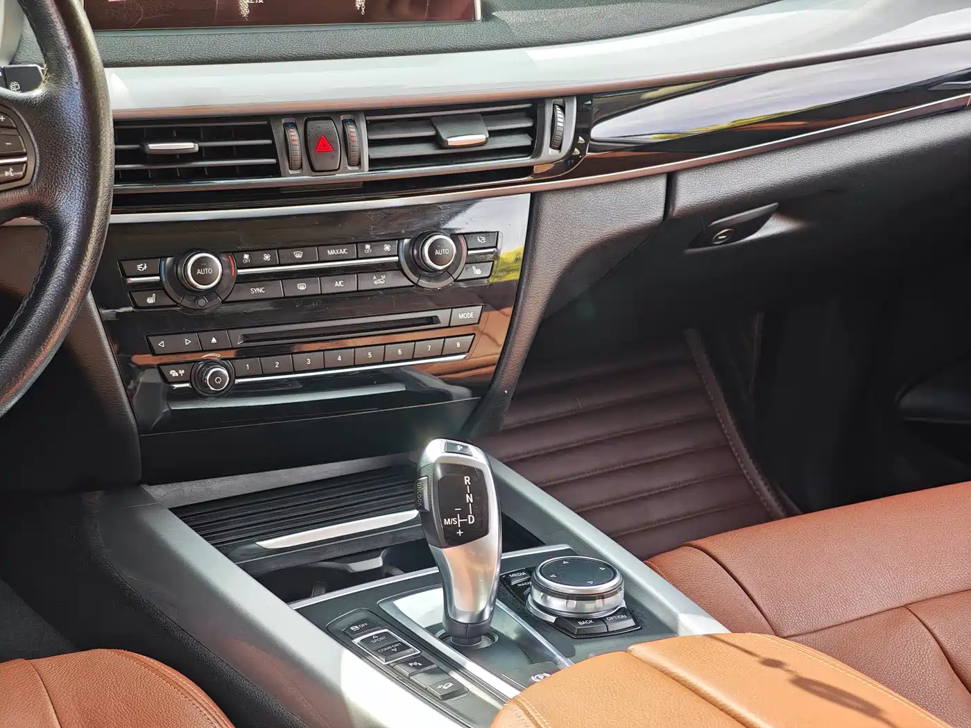 BMW X5 (Import) 2017 xDrive35i Luxury Edition фото 13