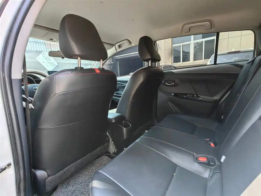 Toyota YARiS L Zhi Xuan 2022 Zhi Xuan X 1.5L CVT Luxury PLUS Edition фото 9