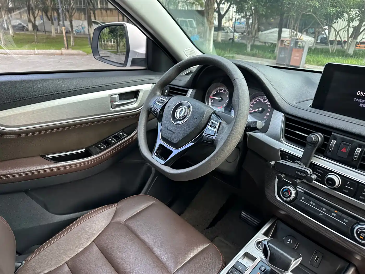 Dongfeng Fengxing Jingyi X5 2018 2017 Power Series 1.5T CVT Luxury