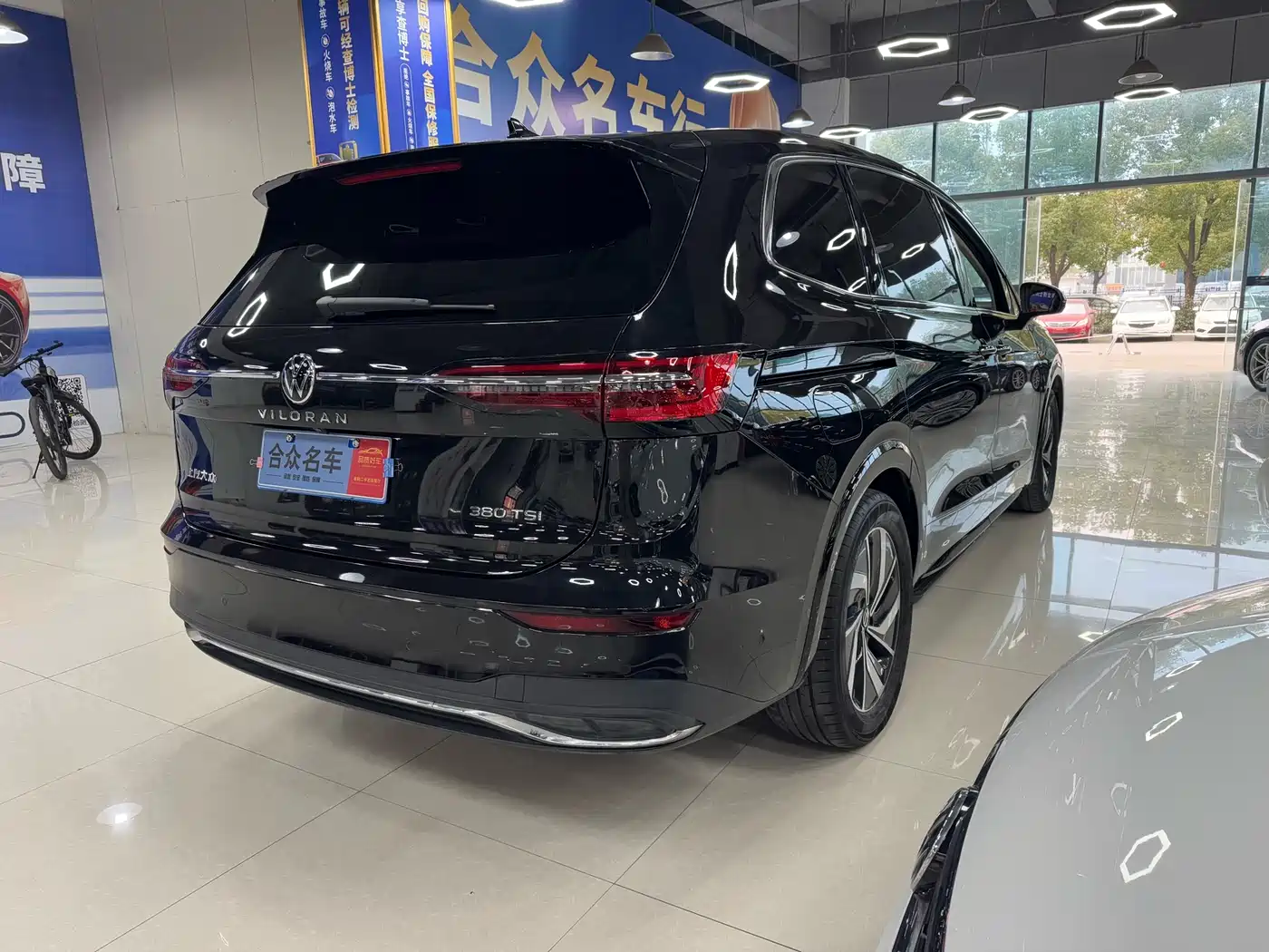 Volkswagen Viloran 2024 380TSI Prestige Edition фото 9