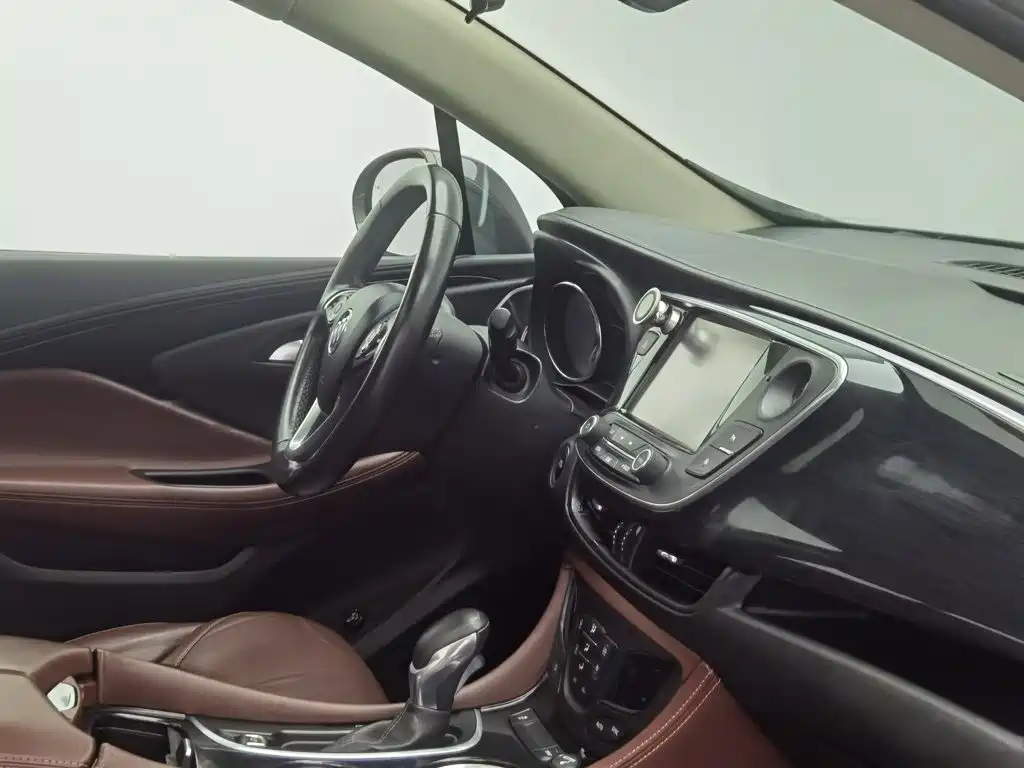 Фото 22 - Buick Envision Plus