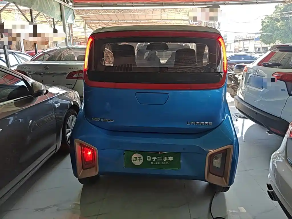 Фото 6 - Baojun E200