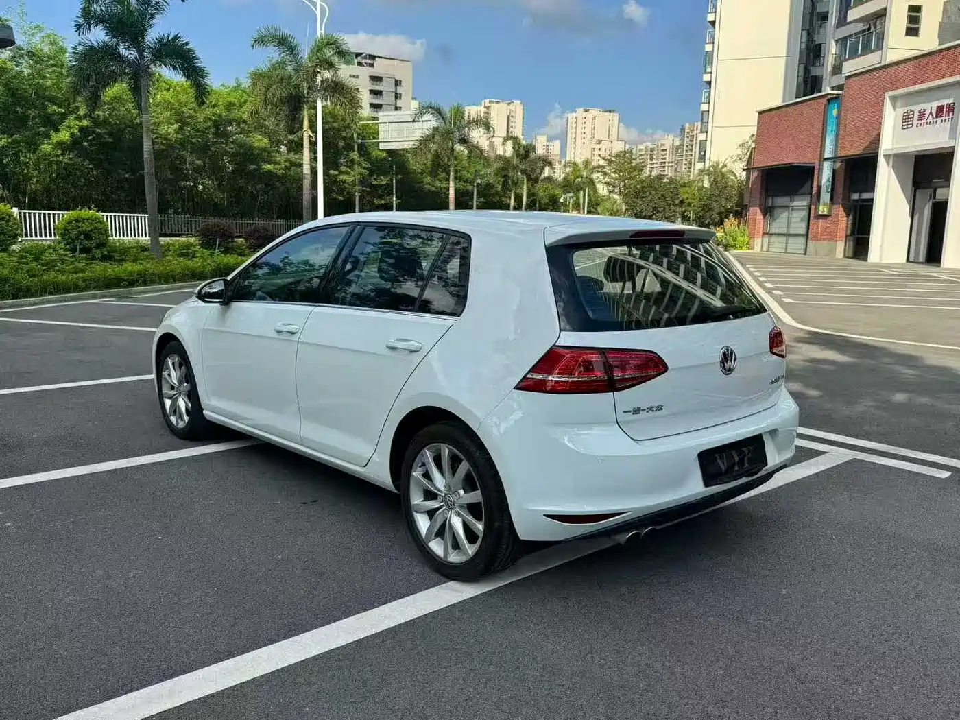 Volkswagen Golf 2015 1.4TSI Automatic Flagship фото 7