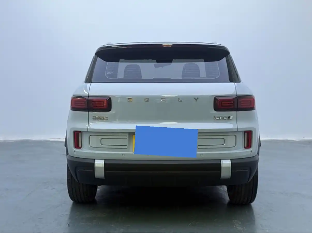 Фото 6 - Geely ICON