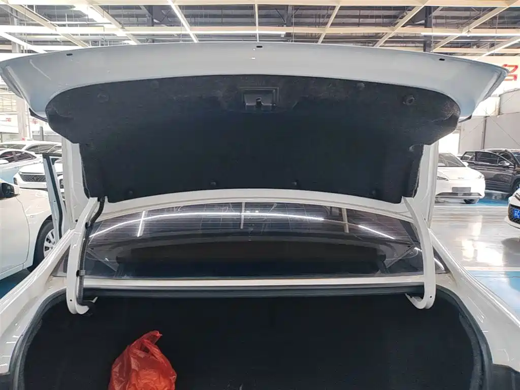 Buick Excelle 2019 18T Auto Connected Elite China VI фото 19