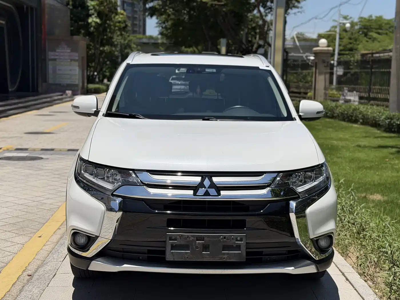 Mitsubishi Outlander 2017 2018 2.4L 4WD Elite Edition 5-seater