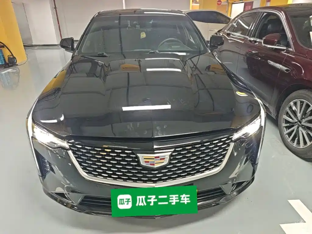 Cadillac CT4 2024 2023 25T Luxury Model
