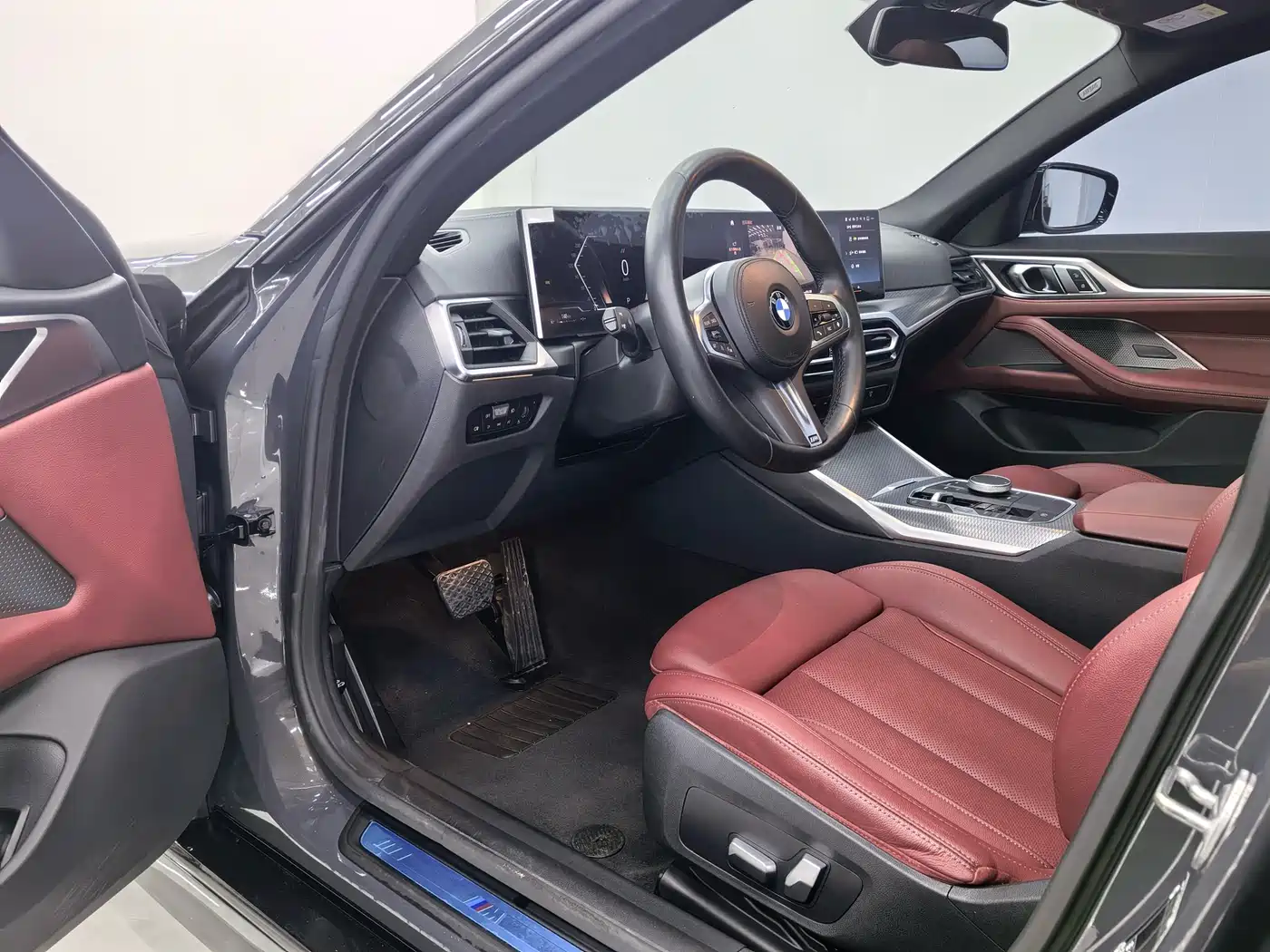 BMW 4 Series 2023 425i Gran Coupe M Sport Shadowline Package фото 6