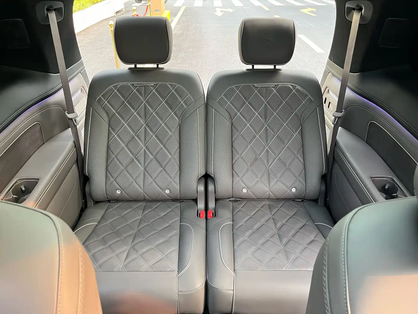 NIO ES8 2025 2025 Base Model