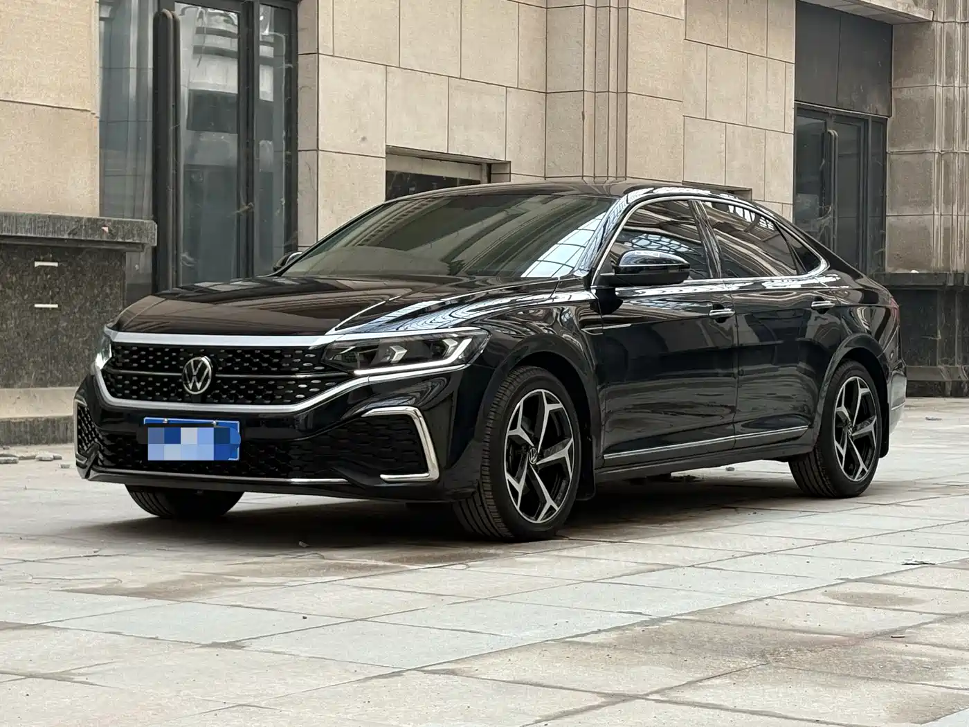 Volkswagen Passat 2022 330TSI Starlight Elite Edition