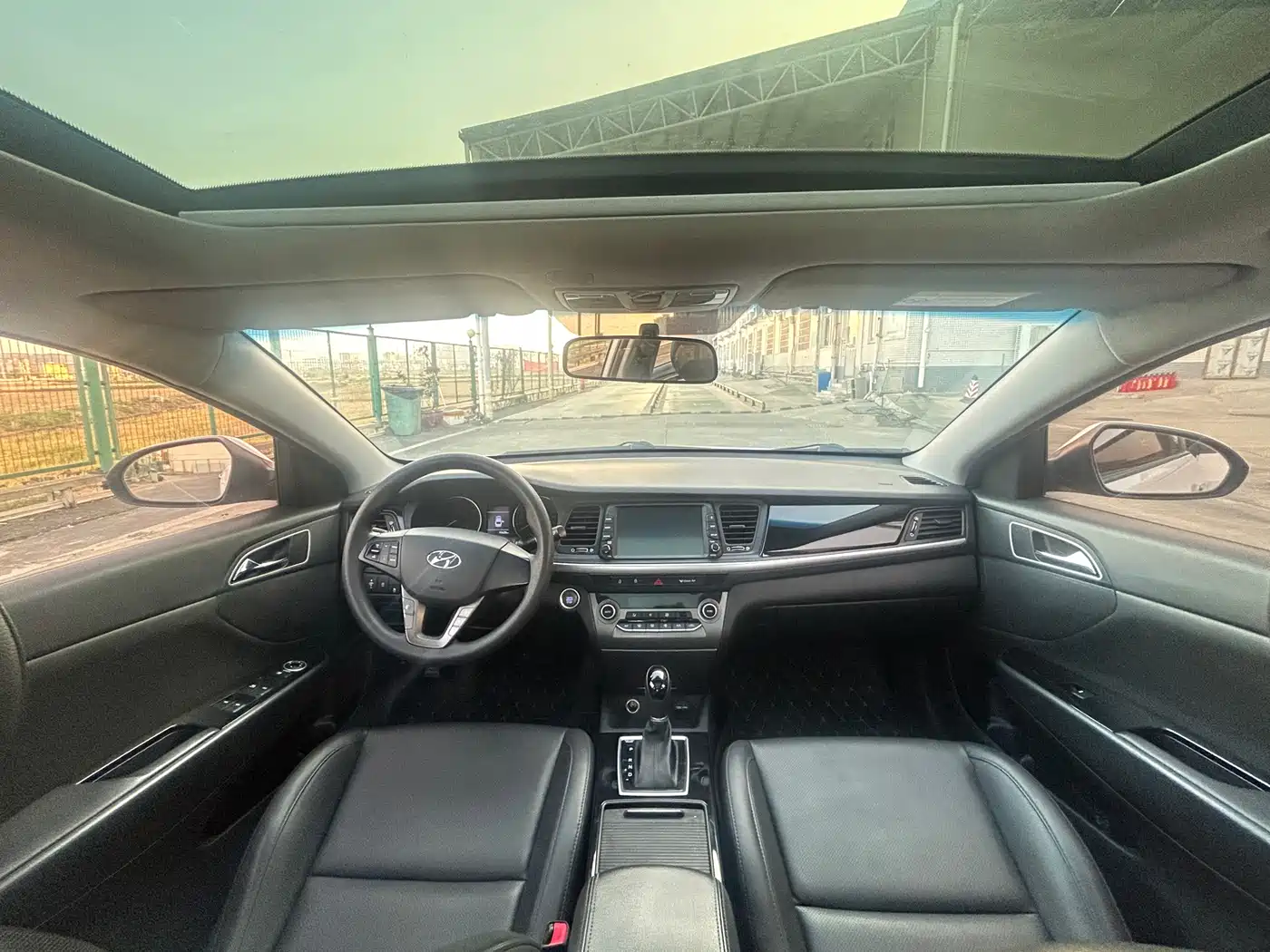 HYUNDAI NAME PICTURE