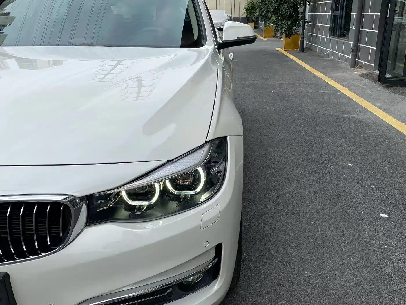 BMW 3 Series GT 2017 320i Luxury Design Package фото 3