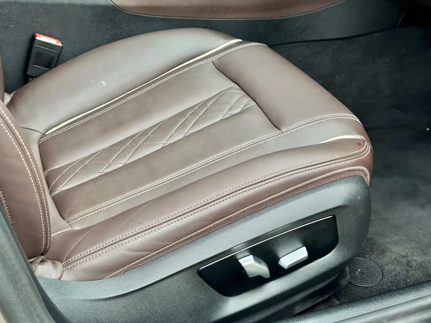 BMW 5 Series 2019 530Li Leading Luxury Package фото 14
