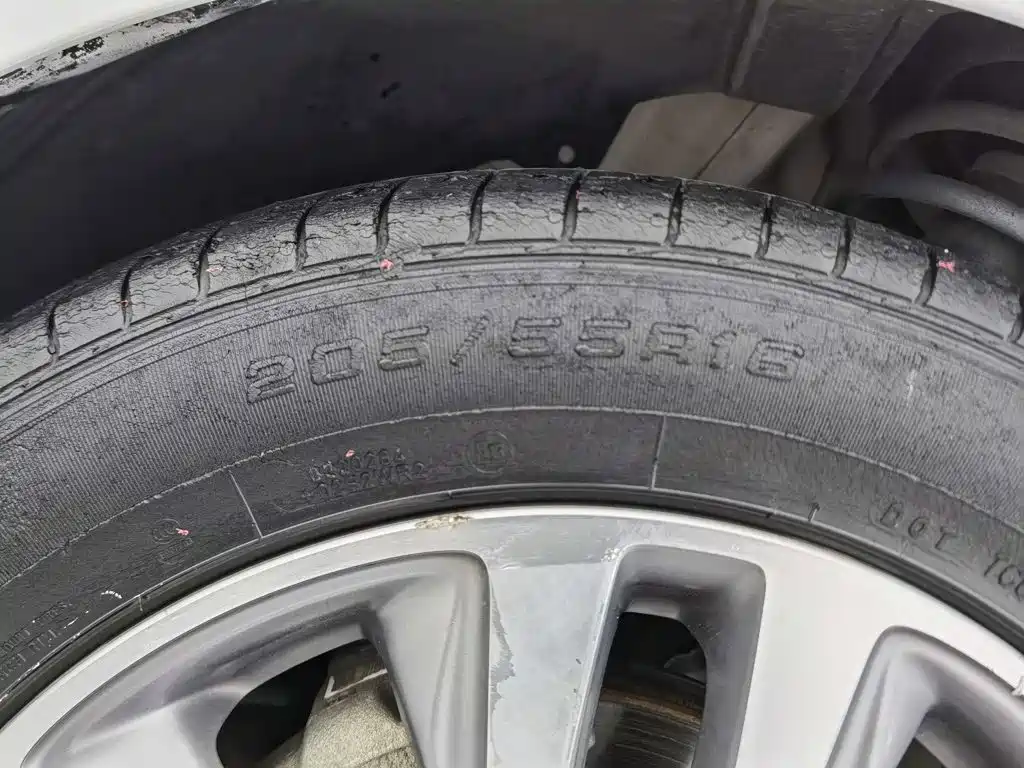Фото 24 - Buick Excelle